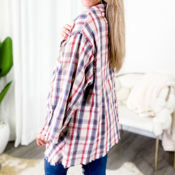 Pol asymmetrical long sleeve button down top - Picture 3 of 4